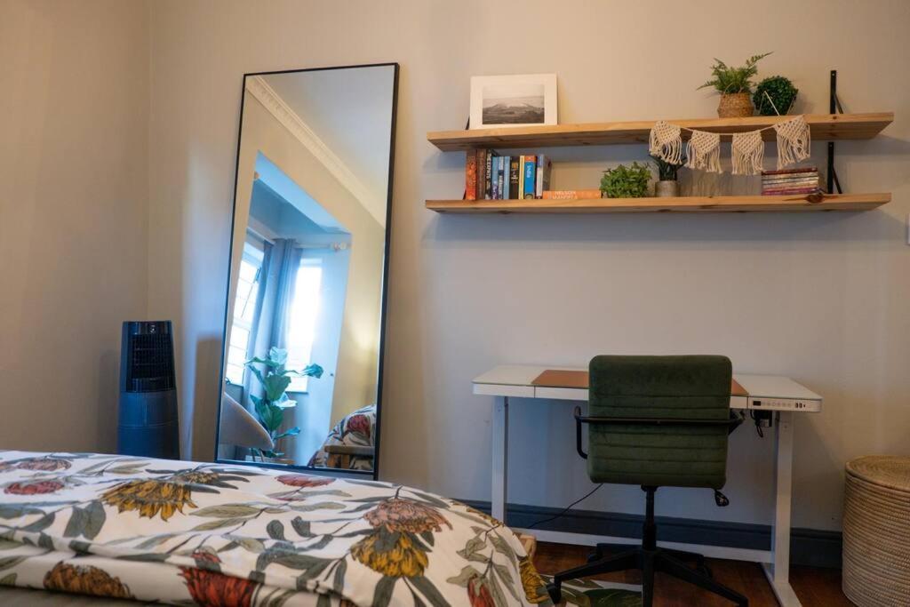 Apartment 1 Zeanor In Sea Point *